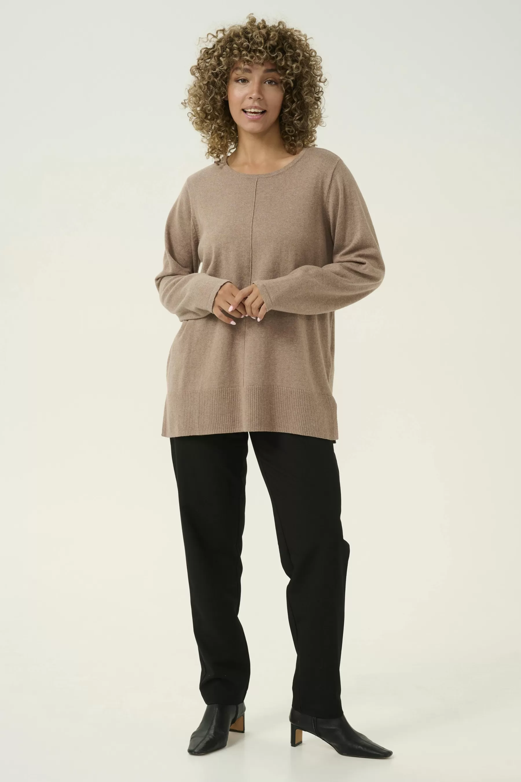 Clearance CRAnva Pullover Knitwear & Cardigans