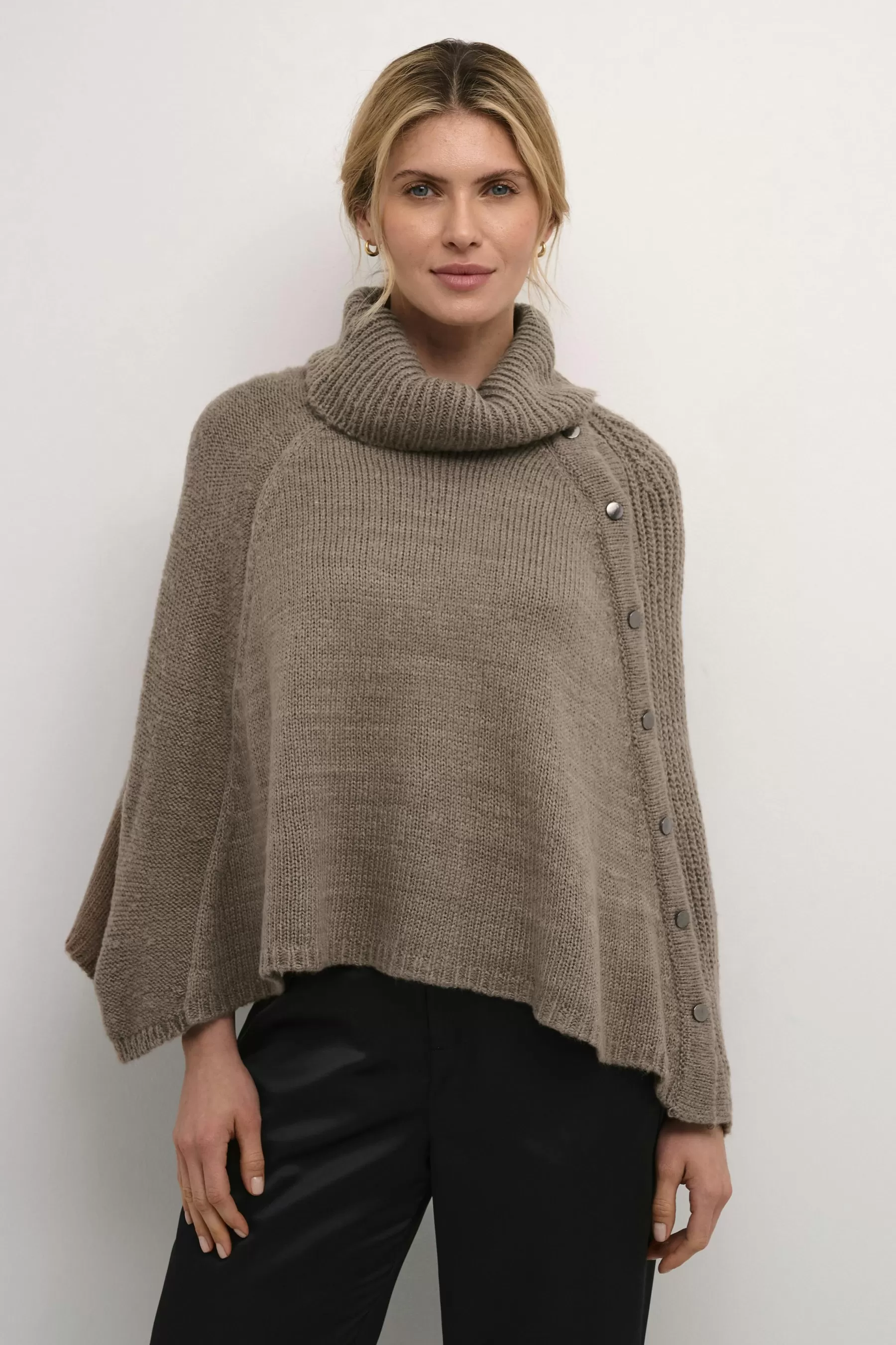 Sale CRAsti Poncho Knitwear & Cardigans