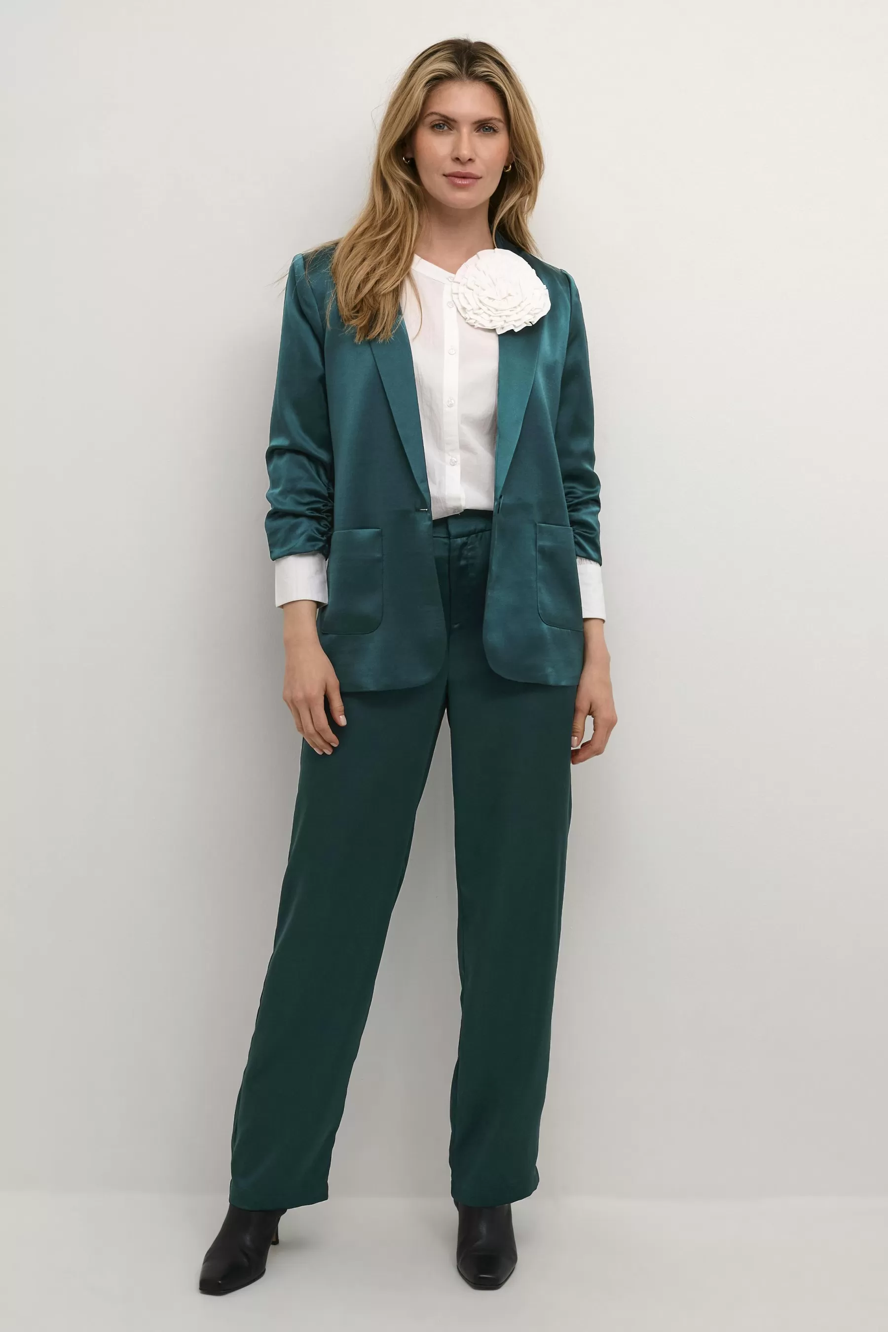 Sale CRCocamia Trousers Trousers