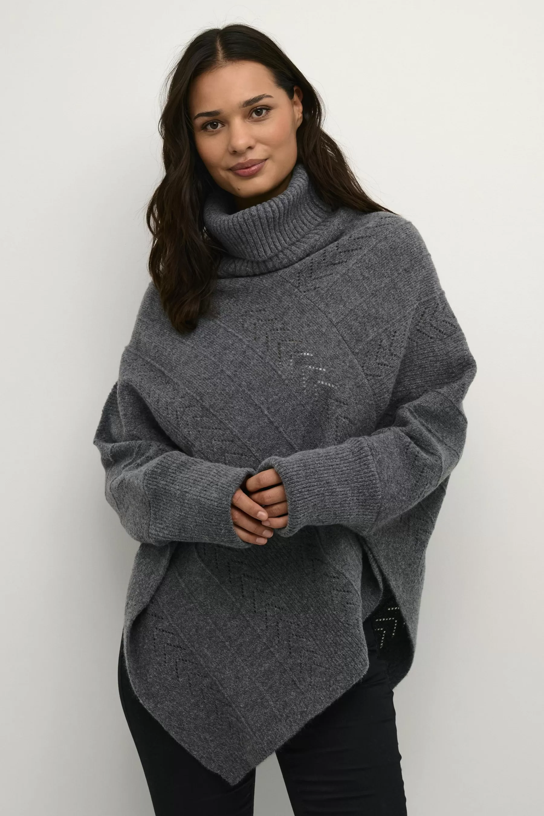 Fashion CRHoliday Poncho Knitwear & Cardigans