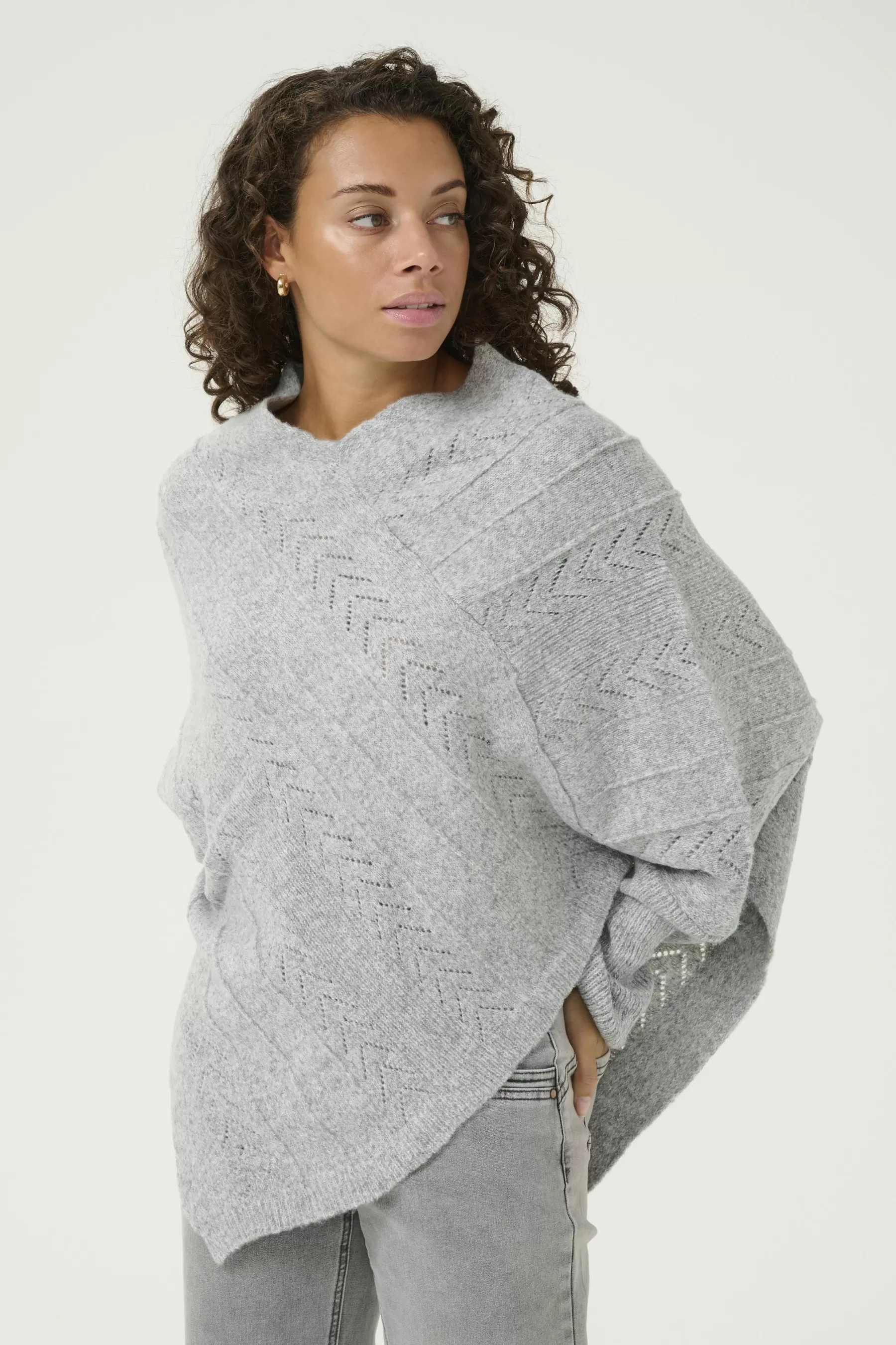 Discount CRHoliday Poncho Knitwear & Cardigans