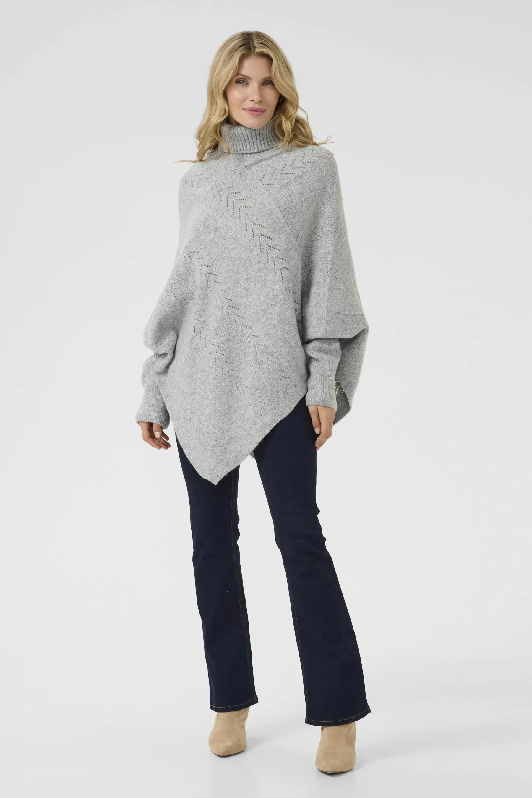 Online CRHoliday Poncho Knitwear & Cardigans