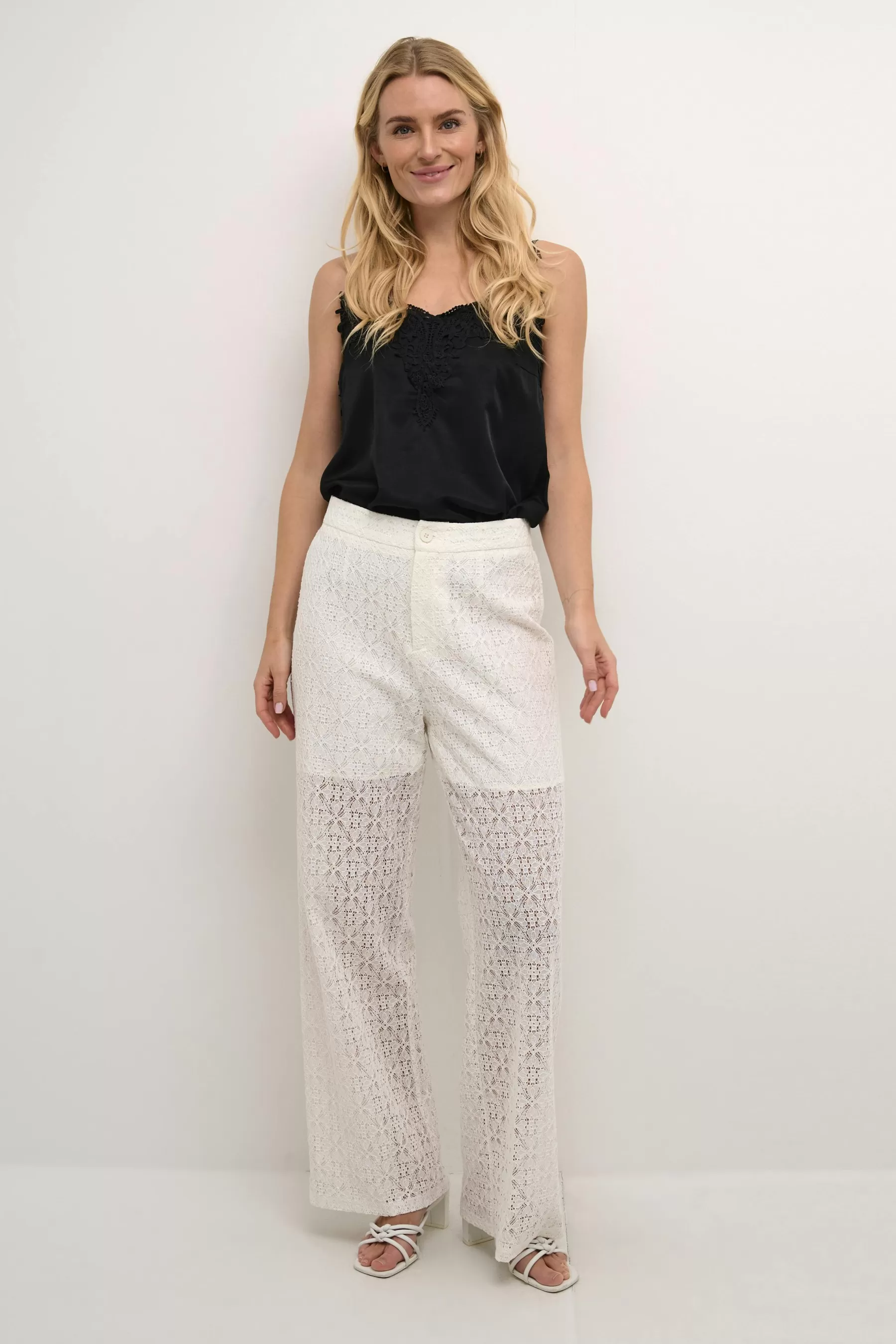 Online CRKlara Trousers Trousers