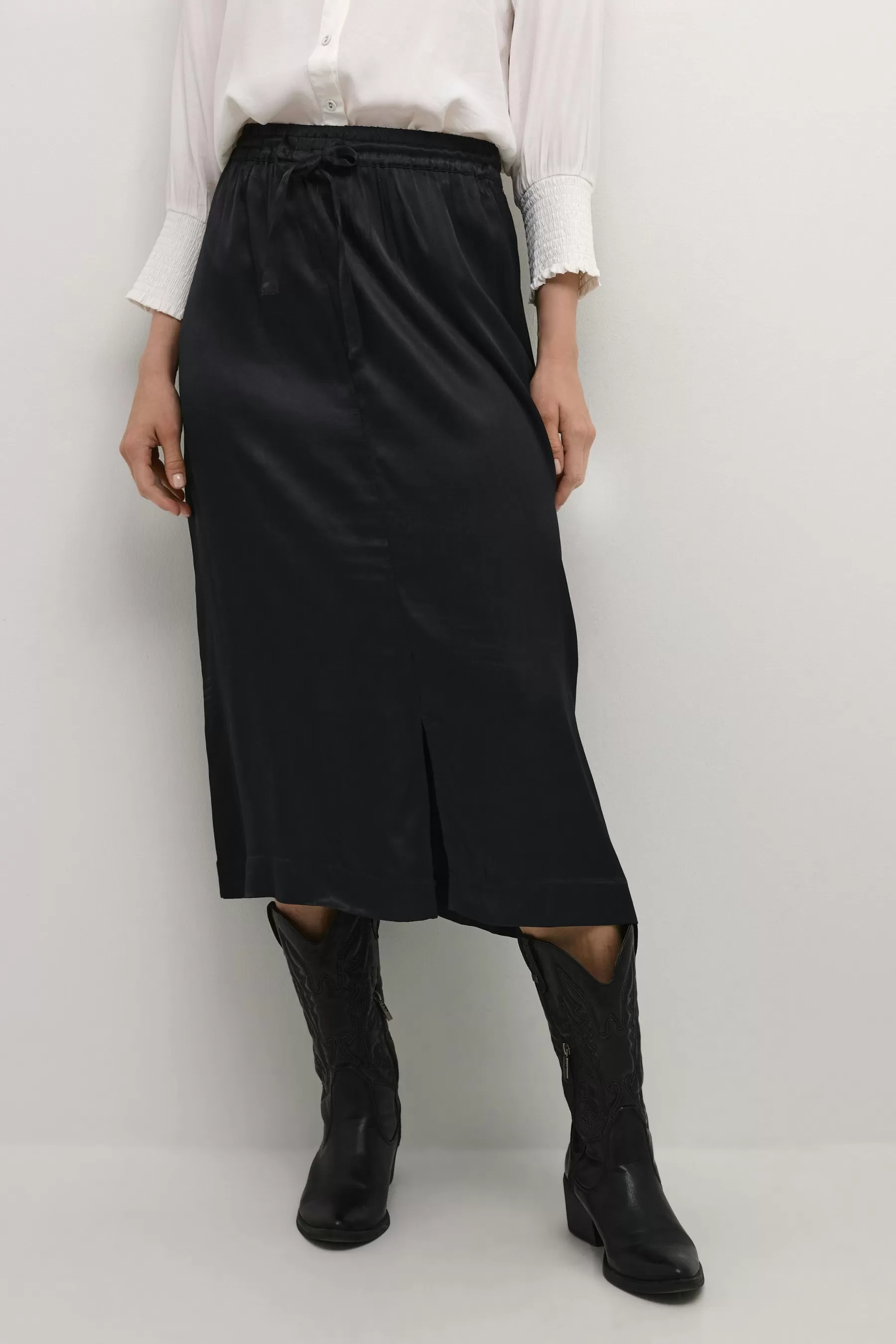 Online CRViria Skirt Skirts